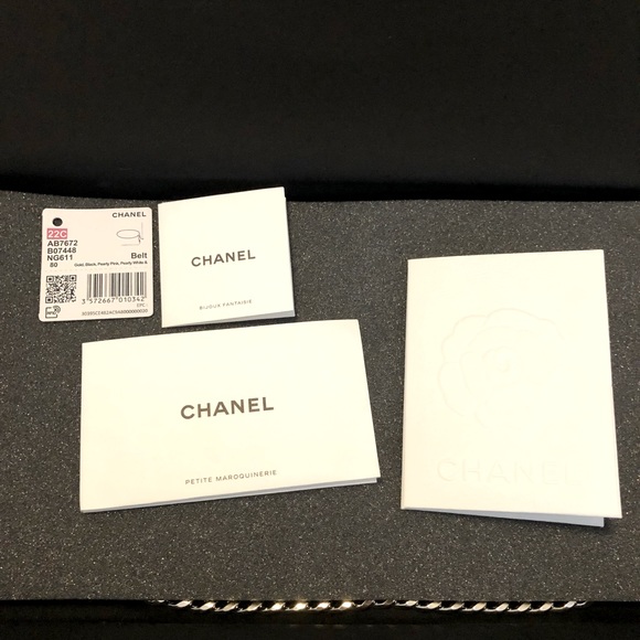 NWT Chanel 22C Cuban Link lipstick & CC Belt in 80 - Picture 4 of 9
